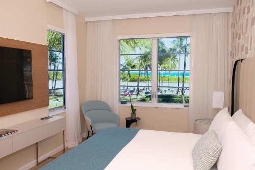 Avalon Hotel image 38